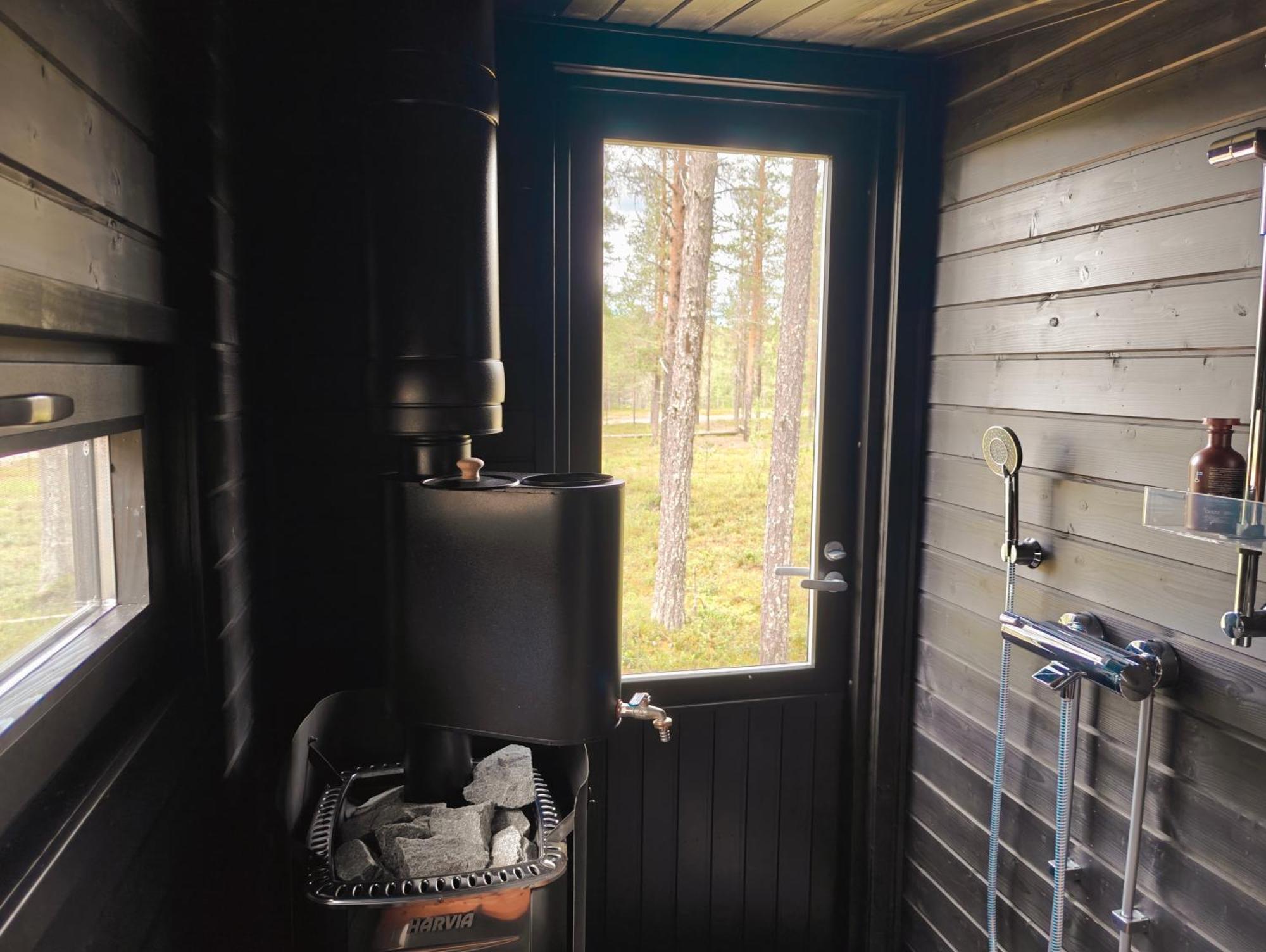 Lapland Riverside, Landscape Cabin, Kuukkeli 6, Yllaes, Tiny Home With Sauna, Fireplace, Terrace, Bbq, Wifi, Ski, Fishing, Pets Ok Äkäslompolo エクステリア 写真