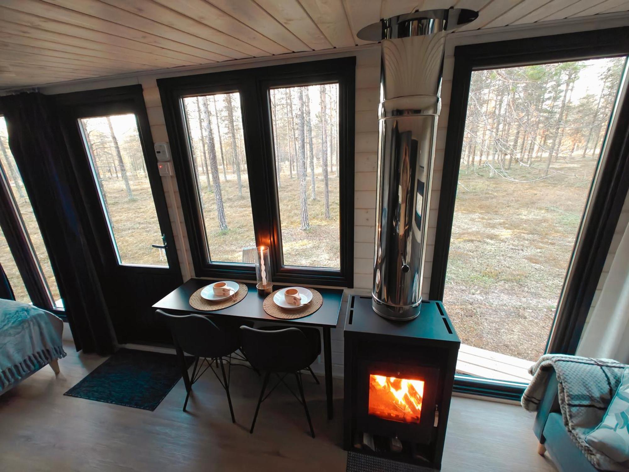 Lapland Riverside, Landscape Cabin, Kuukkeli 6, Yllaes, Tiny Home With Sauna, Fireplace, Terrace, Bbq, Wifi, Ski, Fishing, Pets Ok Äkäslompolo エクステリア 写真